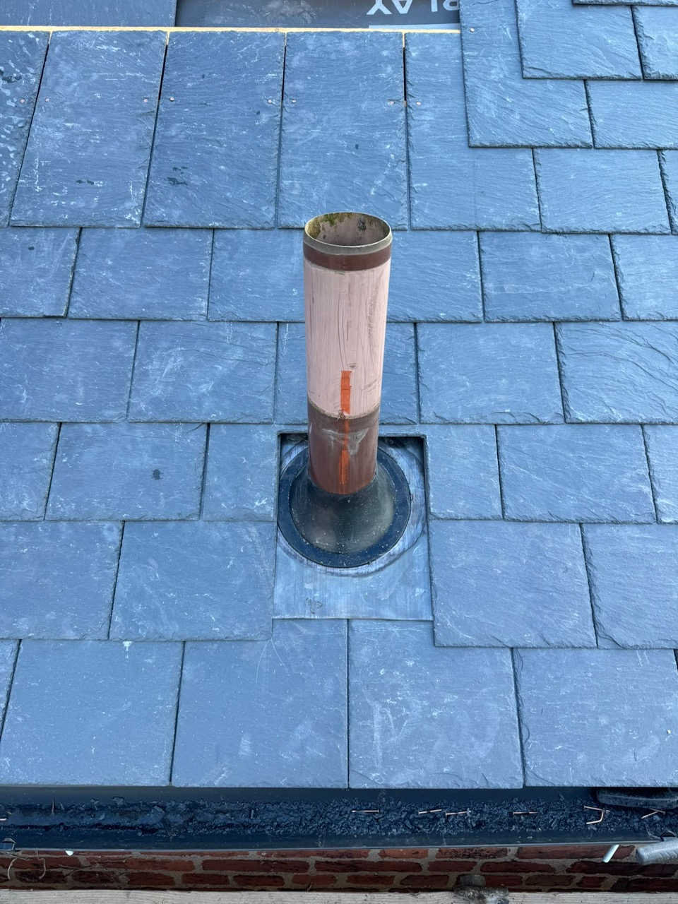 Roof pipe flashing detail